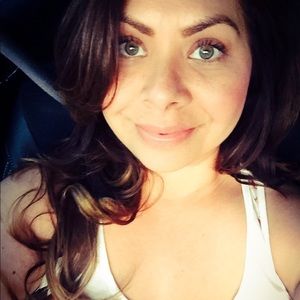 Meet your Posher, Lisa marie